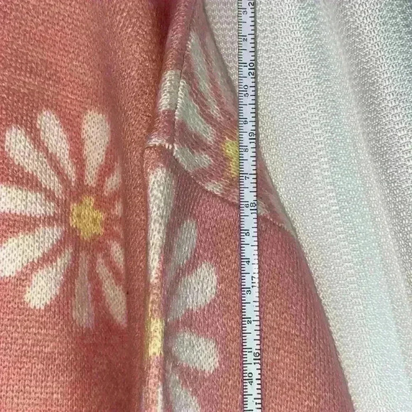 Daisy sweater - Picture 7 of 7